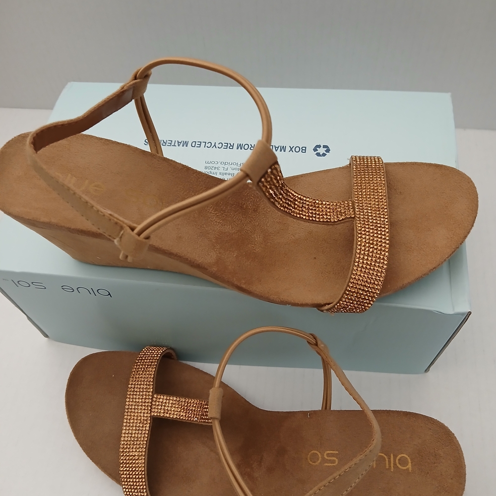 MILLIE STONE Sizes 8.5/ 7.5 Women's Tan Wedge Sandals New $18 - Picture 8 of 11